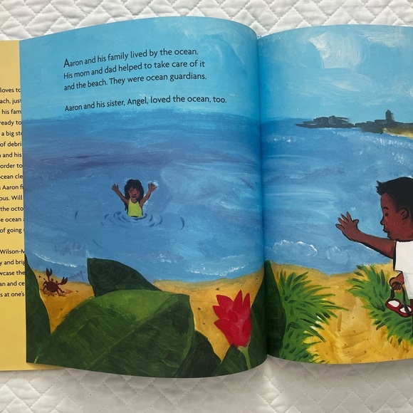 2 books Aqua Boy and This Is Not My Hat - Picture 8 of 8